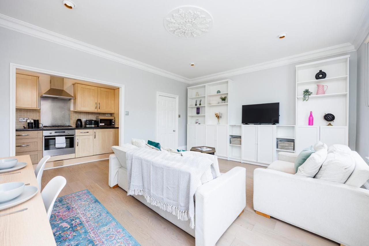 Welcomestay Colliers Wood Two Bed Apartment - Home Away From Home London Exterior photo